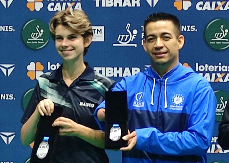 El paratenimesista salvadoreño Melvin Muñoz ganó plata y bronce en Brasil