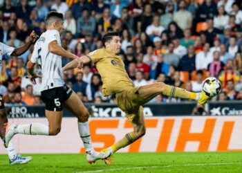 Barcelona derrotó 1-0 al Valencia con gol de Lewandowski