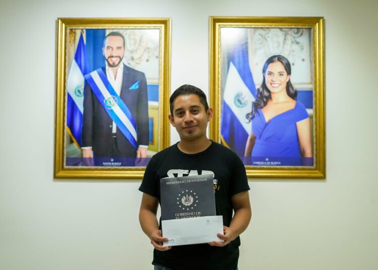 Salvadoreños pueden acceder a una casa digna gracias al Sistema Nacional de Vivienda