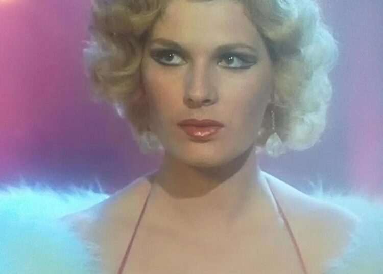 Qué fue del sex symbol del “cine de ficheras” Angélica Chaín que brilló junto Andrés García