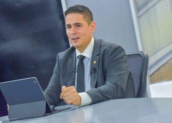 “Nos estamos posicionando como líderes en materia energética”: Presidente de CEL