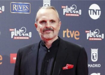 Miguel Bosé es hospitalizado por cirugía de emergencia en México