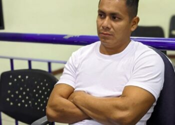 Condenan a 10 años de prisión a extorsionista de comerciante en San Salvador