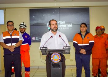 Protección Civil lanza plan de respuesta ante posible afectación del ciclón tropical 13 en el país