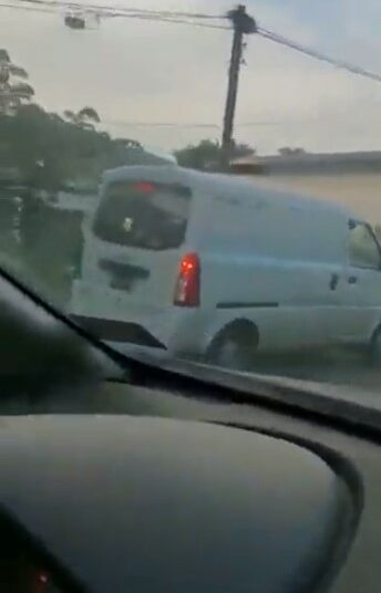 VIDEO | Graban a otro conductor manejando en sentido contrario en carretera a Metapán