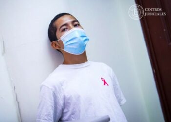 Envían a juicio a barbero que apuñaló a dos pasajeros en la ruta 52