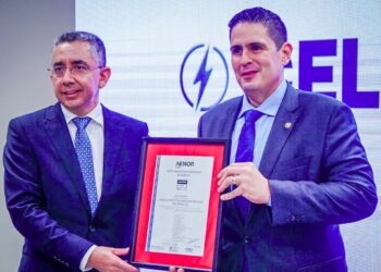 CEL se convierte en la primera institución gubernamental del país en obtener certificaciones ISO antisoborno 