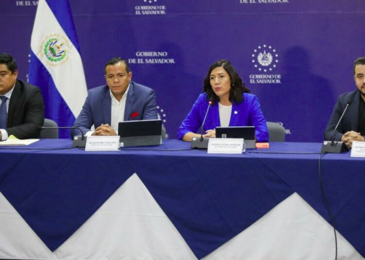 Gobierno invertirá $98.2 millones para recuperar los sectores más afectados tras el paso de la Tormenta Julia