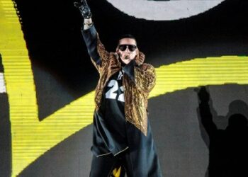 (VIDEO) Momentos de angustia en concierto de Daddy Yankee por incendio en el escenario