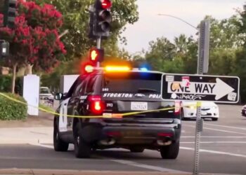 La Policía de California busca a un asesino en serie que mató a seis personas en un año, viste de negro y ataca en la oscuridad