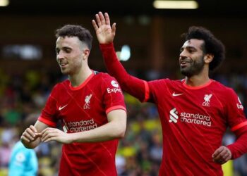 El Liverpool golea al Rangers y encamina el pase a octavos de Champions