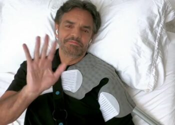 (VIDEO) Eugenio Derbez revela que ha sido una «tortura» su recuperación: «Estoy harto de sentir dolor»