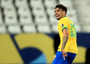 Una de las figuras de Brasil, Lucas Paquetá podría perderse el Mundial de Qatar por “una grave lesión”