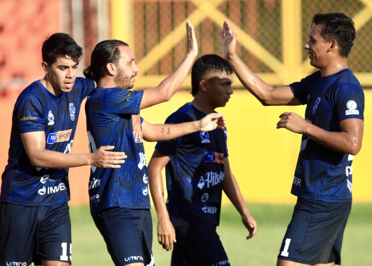 San Salvador asaltó el Juan Francisco Barraza