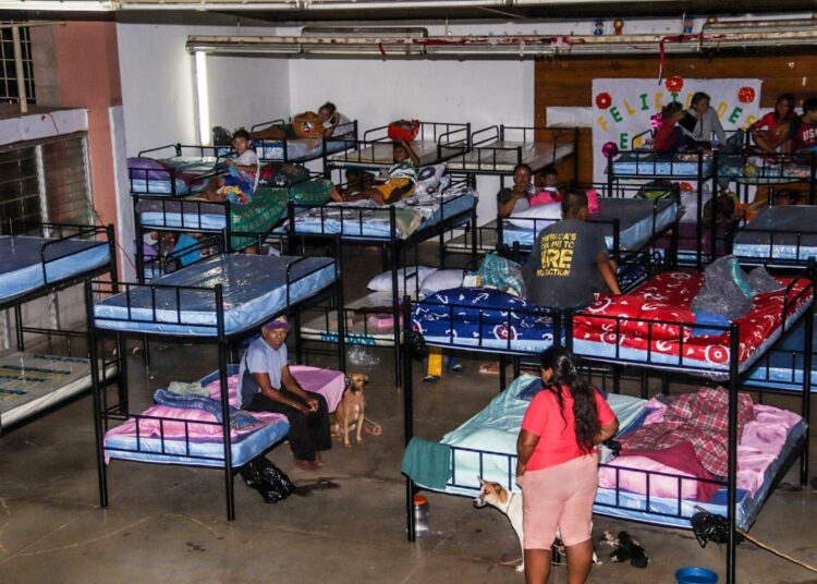 Ernesto Castro insta a la población a acatar las indicaciones de Protección Civil ante el paso de la tormenta tropical Julia