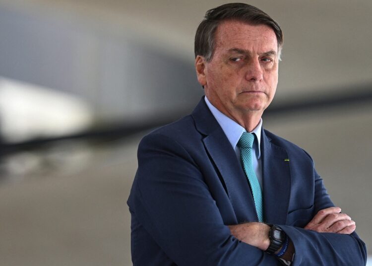 Bolsonaro guarda silencio ante victoria de Lula en Brasil