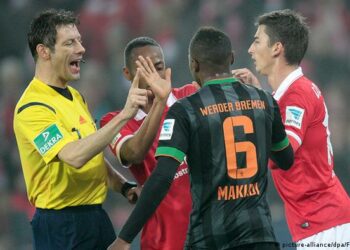 El fútbol alemán se queda sin árbitros y las redes sociales empeoran la situación