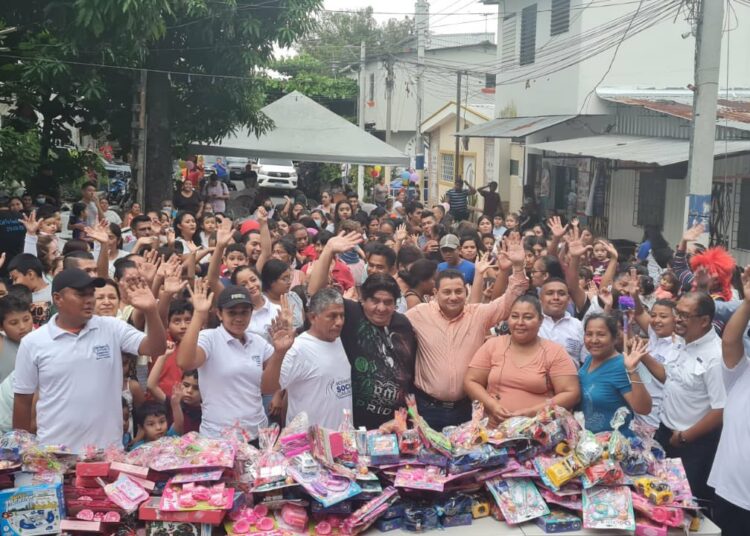 Movimiento comunal celebra el Día del Niño en 20 comunidades de San Salvador