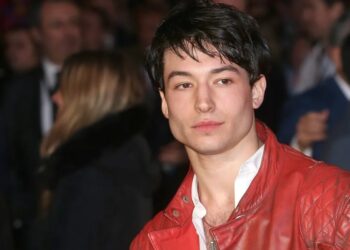 Ezra Miller se declara inocente, pero podría enfrentar hasta 26 años de cárcel