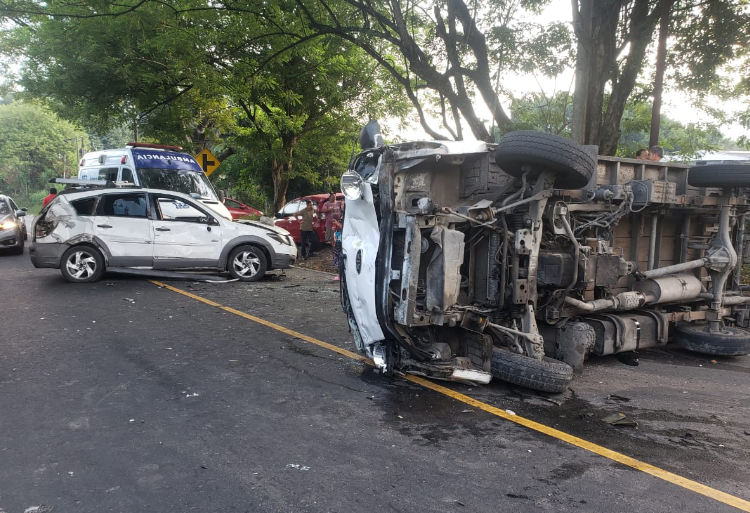 PNC reporta accidente de tránsito en Villa Mariona 1 causado por persona alcoholizada