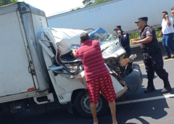 Reportan accidente de tránsito en Armenia, antes de llegar al desvío para el Cerro Verde