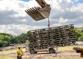 Presidente Bukele asegura que el gobierno continuará salvando vidas, atendiendo a los afectados y reconstruirá mejor la infraestructura dañada
