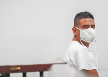 Condenan a 42 años de cárcel a sujeto que violó a dos niñas mientras las cuidaba