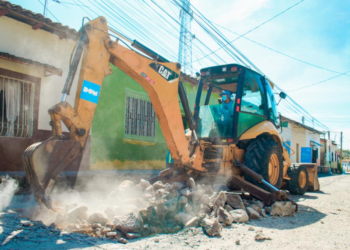 La DOM renueva calles y drenajes de Dulce Nombre de María en Chalatenango