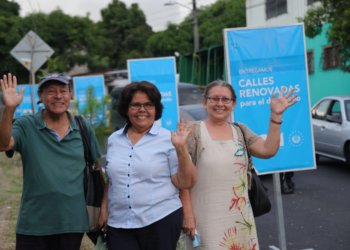 La DOM renueva las calles de la urbanización Jardines de Monte Blanco en Soyapango