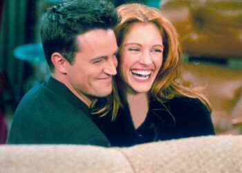 Matthew Perry reveló que tuvo un romance con Julia Roberts y que estuvo enamorado de Jennifer Aniston