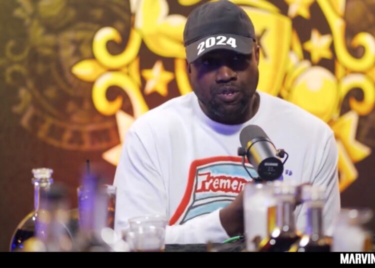 La familia de George Floyd demandará a Kanye West por difamación y le reclama 250 millones de dólares en compensación