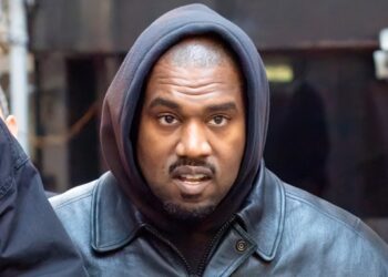 El banco JP Morgan cerrará la multimillonaria cuenta de Kanye West por sus declaraciones antisemitas