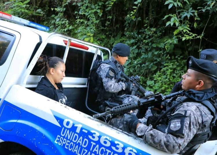 Colaboradora de pandillas es capturada en cantón El Limón, Santa Tecla