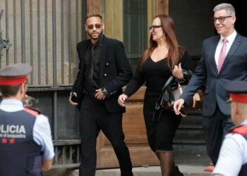 Neymar responsabilizó a su padre en el juicio por irregularidades en su pase al Barcelona