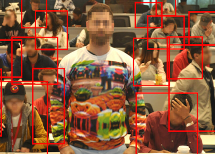 Inventan un suéter que nos hace ‘invisibles’ ante los detectores de reconocimiento facial