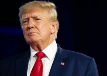 La comisión que investiga la toma del Capitolio ordenó que el expresidente Donald Trump comparezca antes del 14 de noviembre