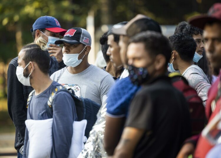 Estados Unidos inicia retorno de venezolanos a México