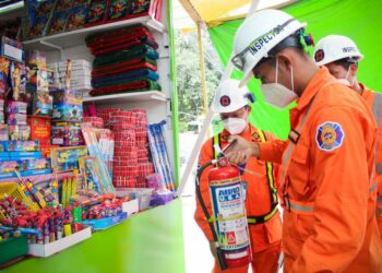 Intensificarán los controles para la fabricación, distribución y venta de productos pirotécnicos ante la temporada
