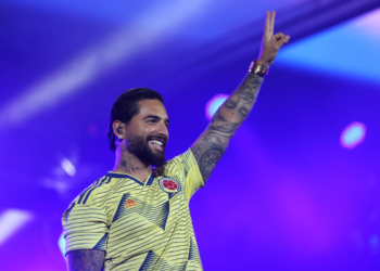 Maluma se pone muy mexicano en el FIFA Fan Festival de Qatar 2022