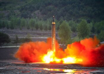 EE. UU. y sus socios de Asia-Pacífico condenan el disparo del misil norcoreano