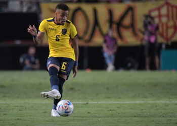 Ecuador: Byron Castillo se lesionó en el amistoso ante Irak y podría perderse el Mundial de Qatar