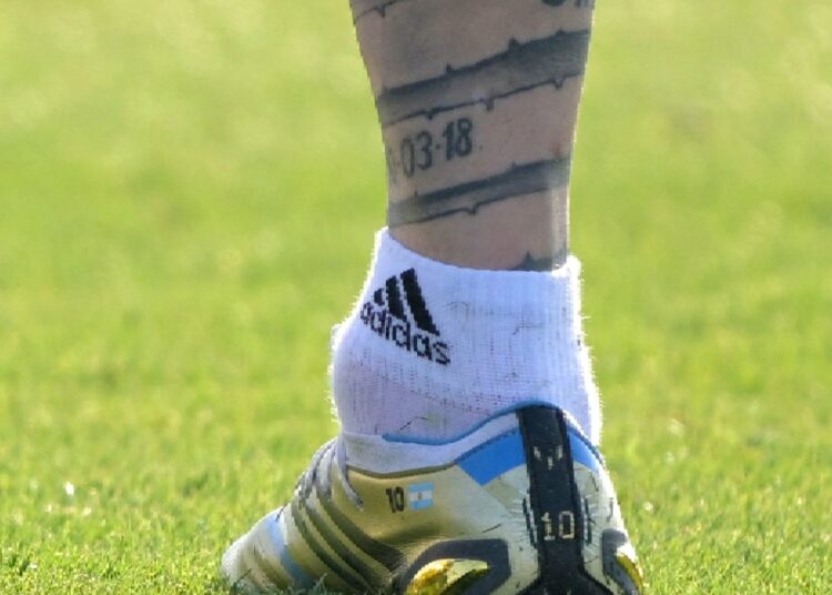 Impactante imagen del tobillo de Messi a 24 horas del debut
