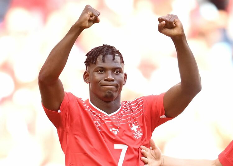 Suiza derrota a Camerún en su debut en el Mundial de Qatar