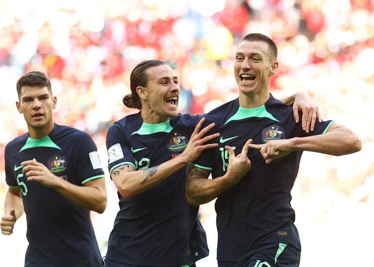 Australia derrotó 1-0 a Túnez y se ilusiona con la clasificación a octavos del Mundial