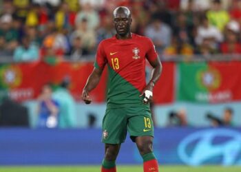 Danilo Pereira de Portugal sufrió una triple fractura y podría perderse lo que resta del Mundial