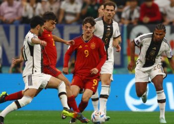 España y Alemania empatan y su clasificación se definirá en el último partido de la fase de grupos del Mundial