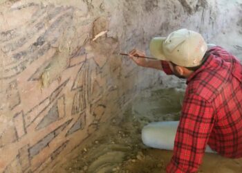 Redescubren en Perú un mural precolombino perdido hace un siglo