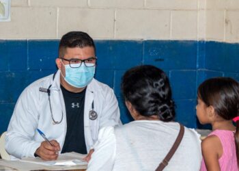 Más de 400 profesionales de la Salud realizan jornadas médicas los fines de semana&nbsp;