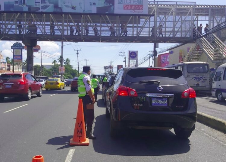 El VMT refuerza los controles viales para evitar más accidentes en carreteras