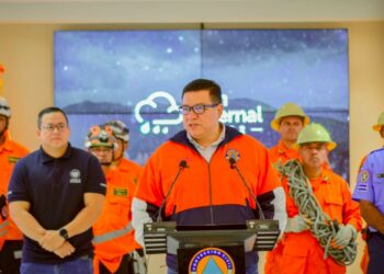 Autoridades no registraron personas lesionadas ni evacuadas tras el sismo del jueves por la noche